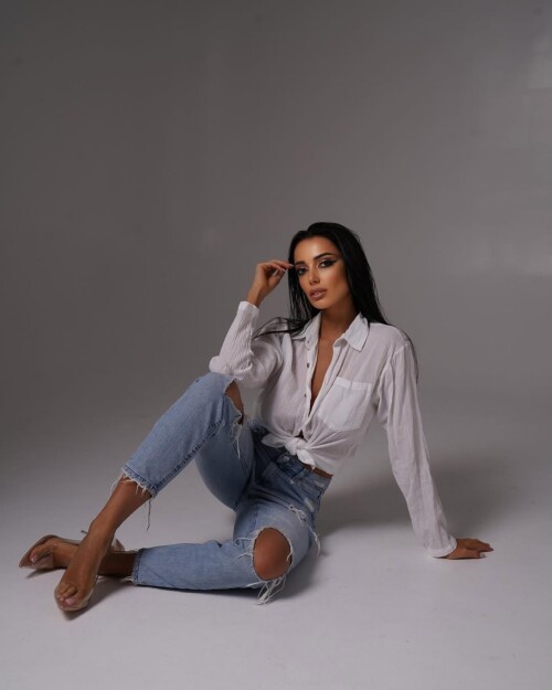 100015732476a894ff735c31e3