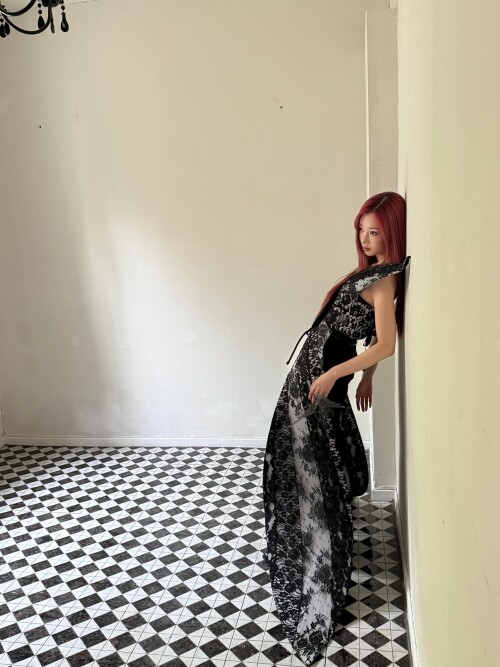 10001574222981d40fb931d7c2