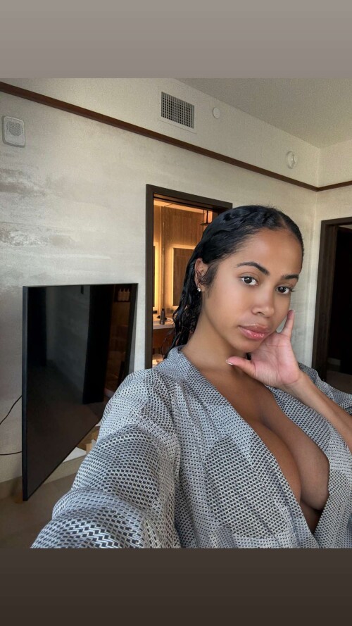 1000158017401630775acc4ee7