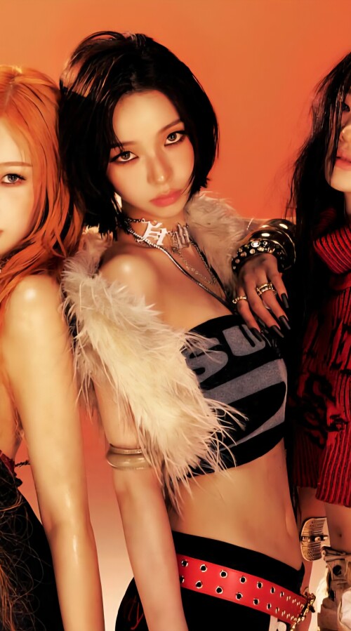 1000158088236e4b2b92c9d7b3