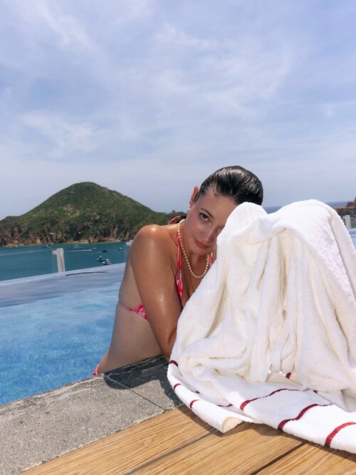 1000158494629bec656598f172