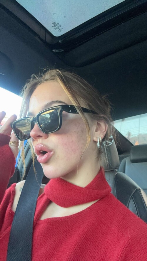 10001587223b1d7599f8697ced