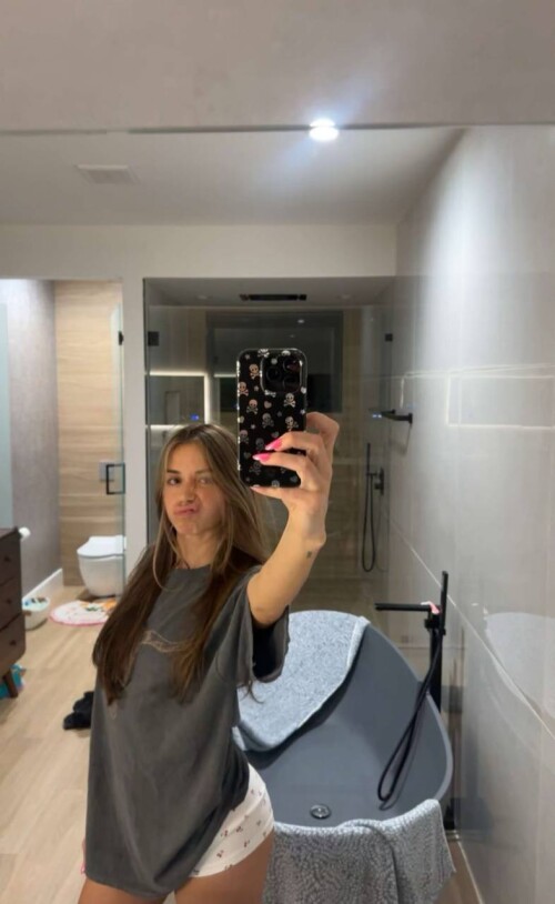 100015888865d3aca0bf868a9a