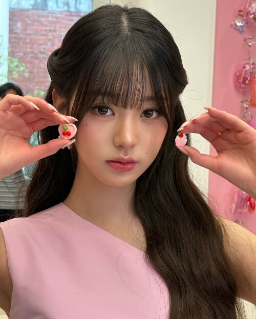 1000158926f99402e14afbc2ff