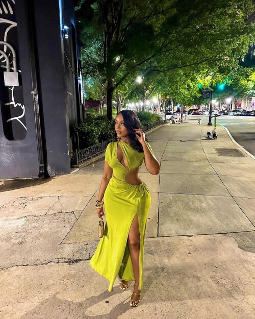 10001596375c75df415222f02e