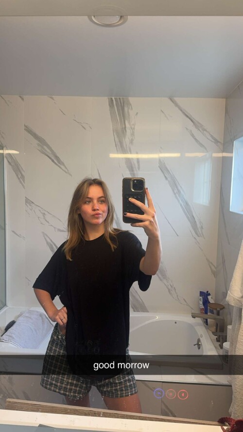 1000161738315841ef8034bcbe