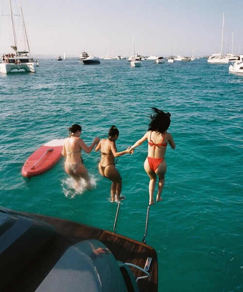 10001618574bafa7c10611b2c0