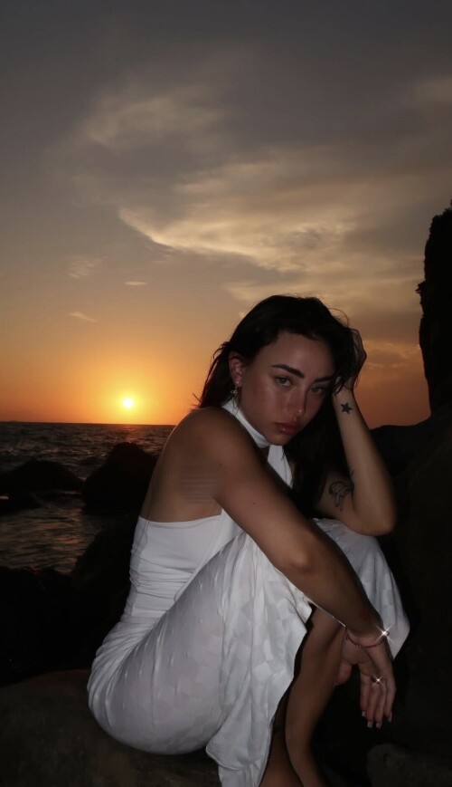 100016195875e56ff76bb6c15c