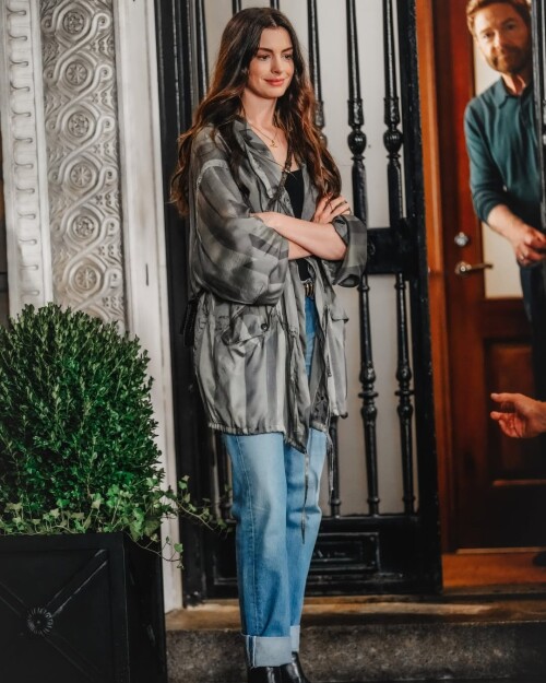 1000162104680fdeabdb4ff636