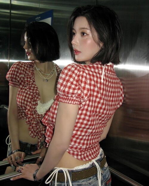 10001622145a81e7d538ca4b81