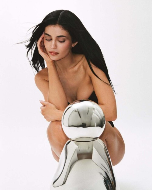 1000162271fe1c1af4af353747