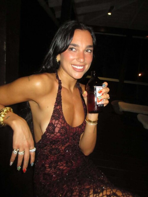 100016268885b7a3bf98a7a622