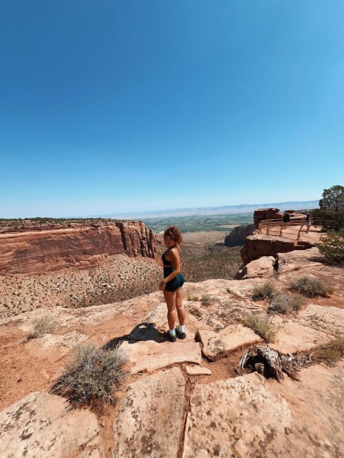 1000162947a3bbe05c40a698af