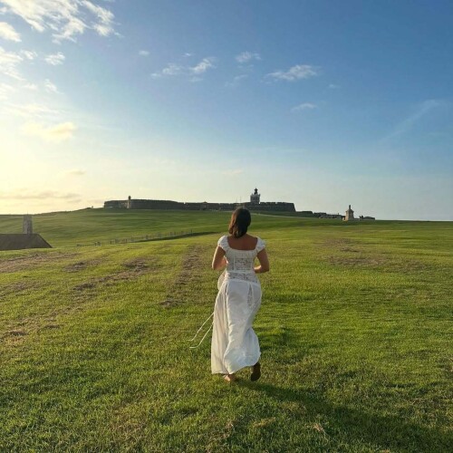 10001637916a18ff800cba69b8