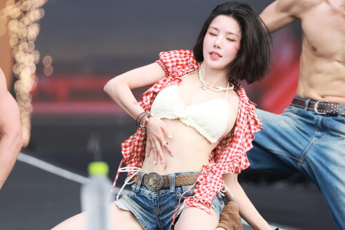 100016379687ddd288e733b56d