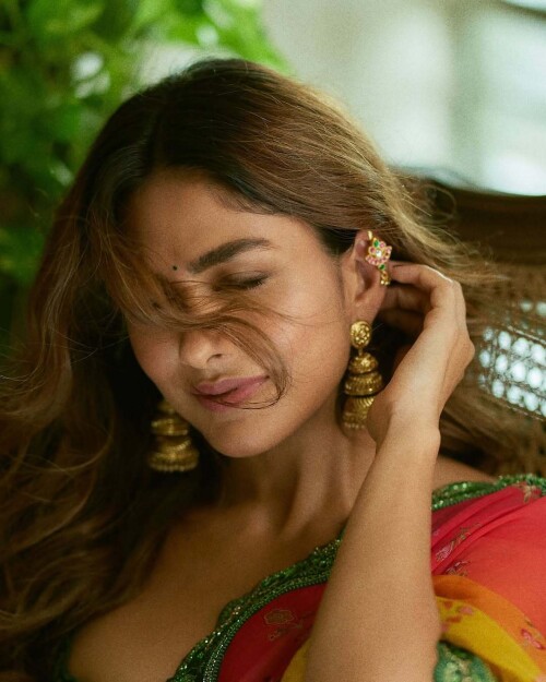 10001642196b6b0d9b2fa00aa1