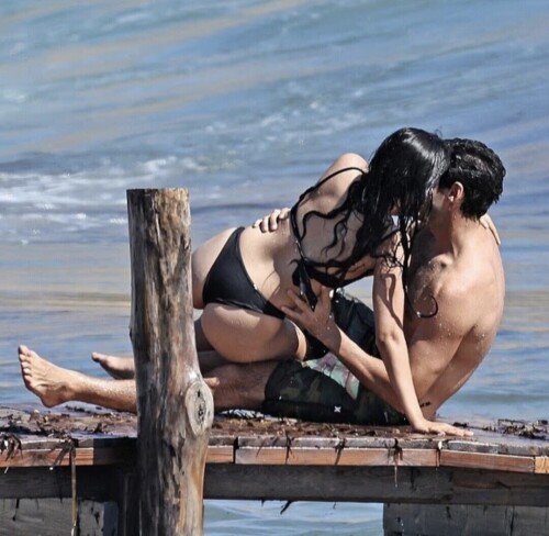 1000164316a1ded8863405ab2f