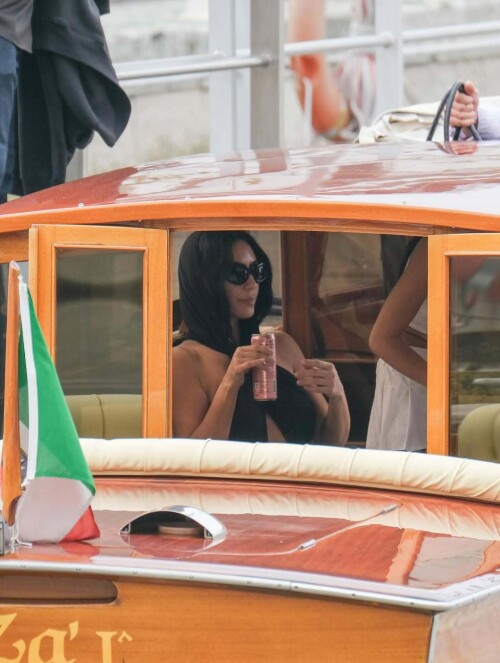 10001643328693b0e255a17e5b