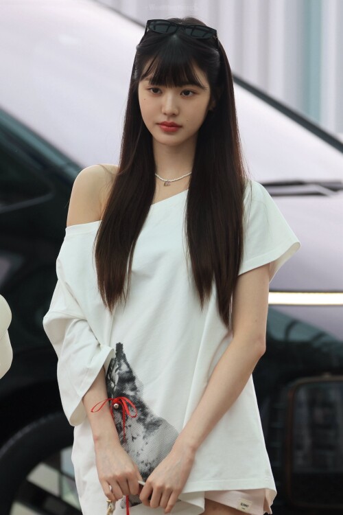 10001651822a323499a43f95ed