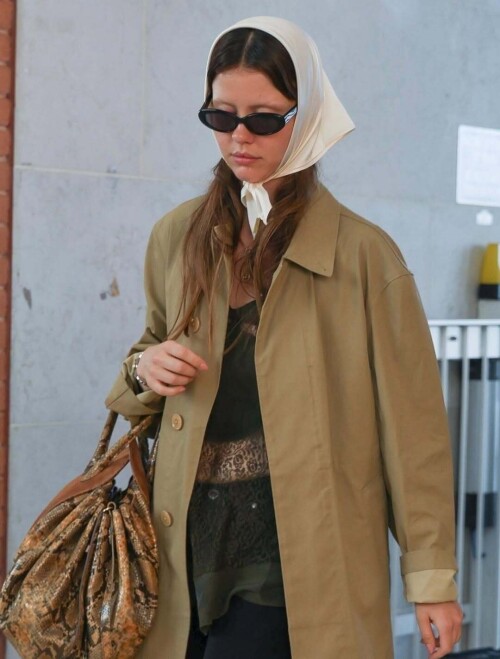 1000165419db675fc44e6d084f