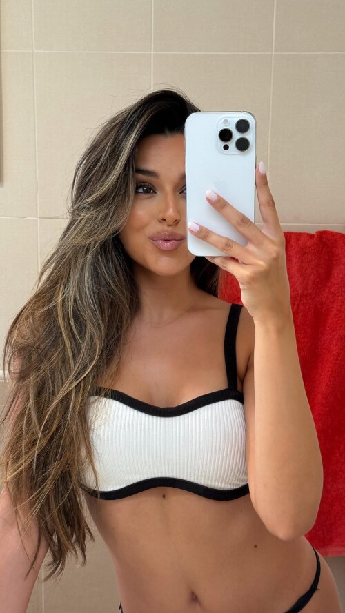 10001668640c810e95a5e99732