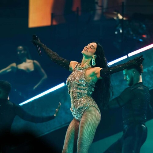 1000166941bf5e9c36e614dade