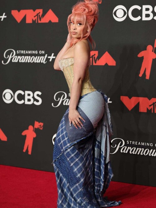 10001671000d9350e1b9a81e64