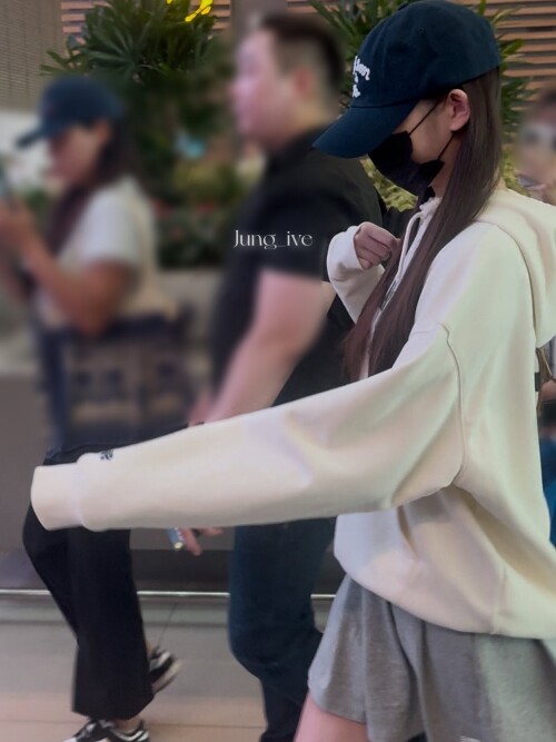 1000167744c37bed6f608c7bd1