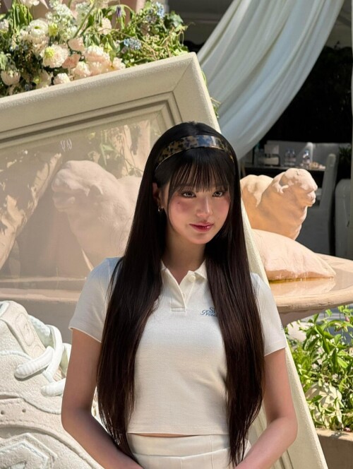 10001677892db1c59d4bae4d9e