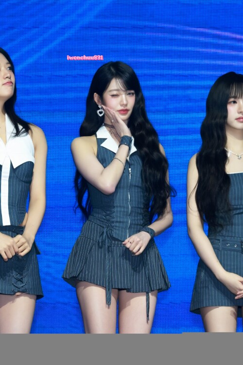 1000169027a8ad7e2c58e7b807