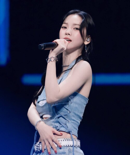 10001696246a0b9bd62a3851da