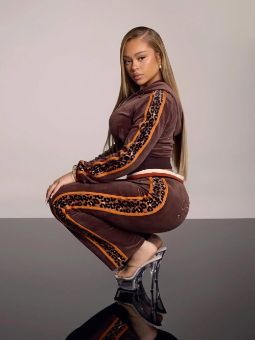 1000169662a4c688984caba9de