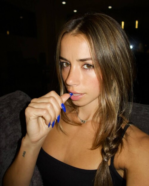 10001703816182d254521f7dbe