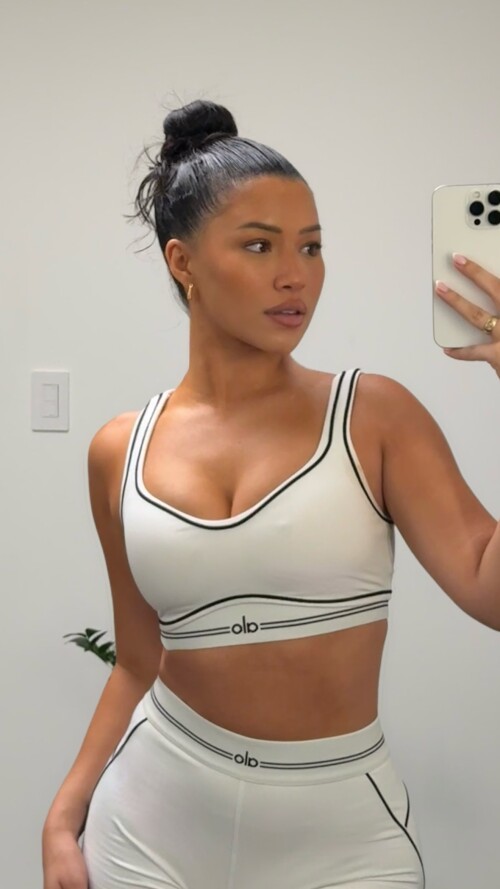 10001704187674d8dc57e6ff04