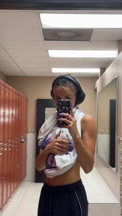 1000170957ff341a39f194ff5c