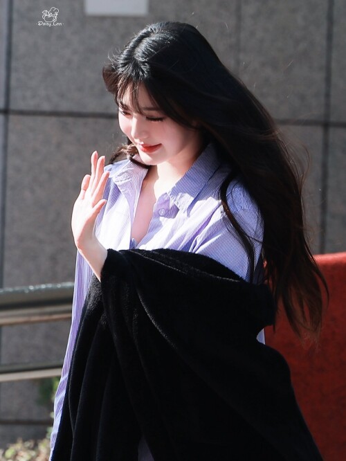 1000171148d8355ff2b9a58efc