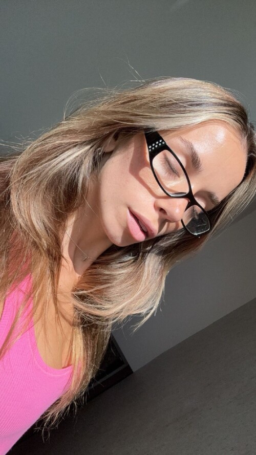 1000171537b3276176fe75be6c