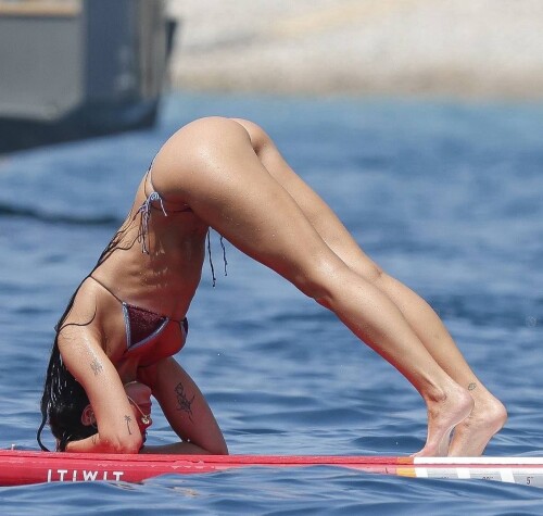 10001727613a63a12d5ae06a6e