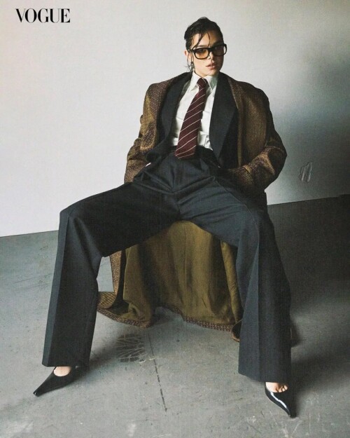 10001730249cc7d8427335b9fc