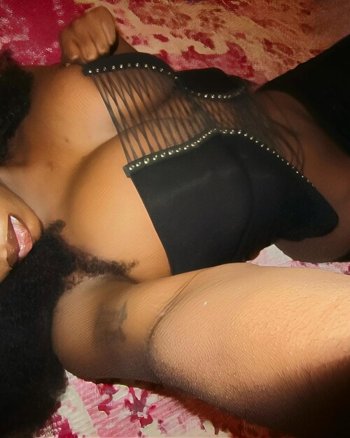 10001730963b068bc7effea63c