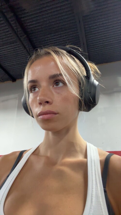 100017580524feb0a558e083cc