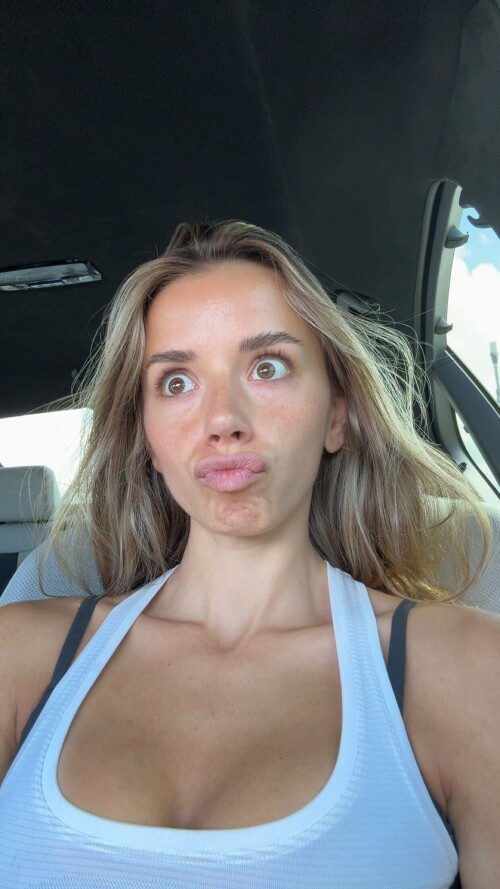 10001758070d5476986bc6d40e