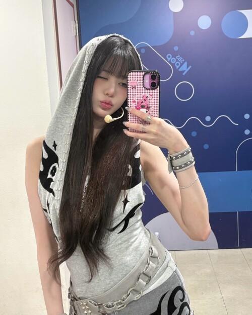 1000175861a58c5b53eaa6d097