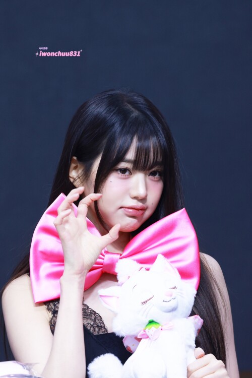 10001765357369755b0820e9f8