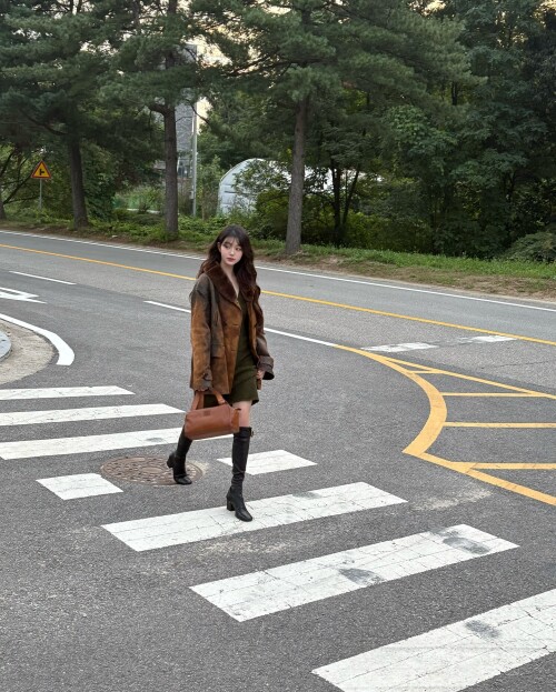 10001765569ecf61f5394ed411