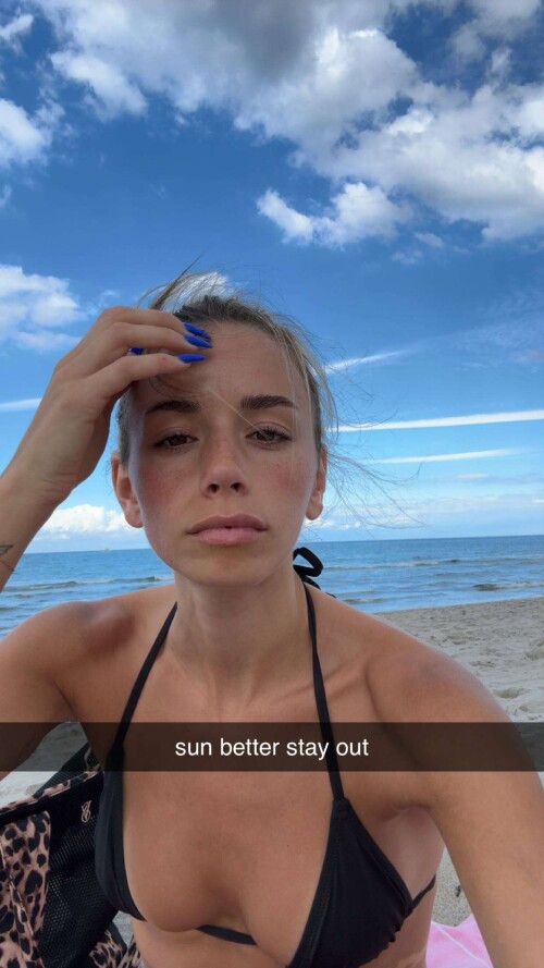 10001767562ef3c931077b8387