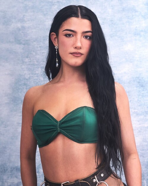 1000176841162af3ae99c20d9d