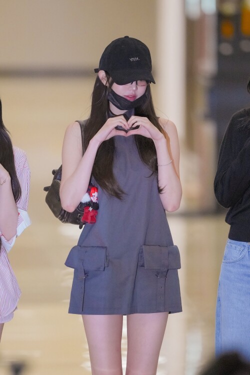 1000176870e84293ad2c3bd044