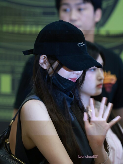 10001769313147d5ee239a0b30