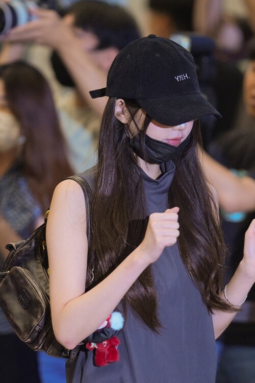 1000176934e41db6d82fc7baad